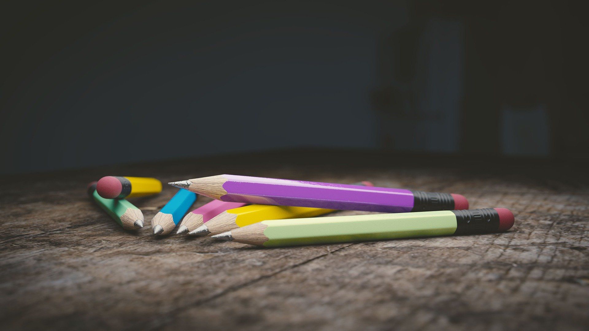 pencils-1486278_1920